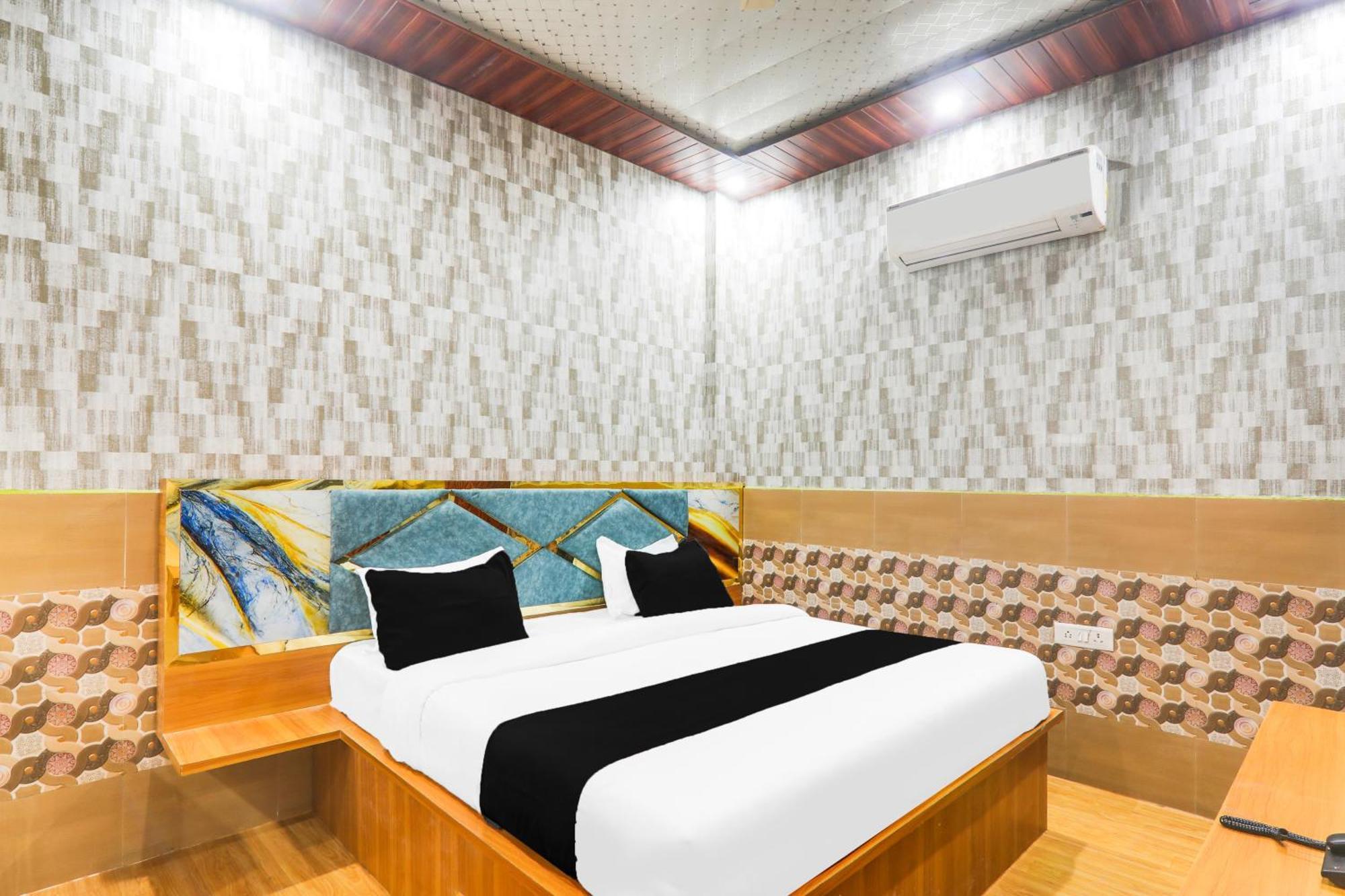 Hotel O V. K Palace Inn Lucknow Exterior photo